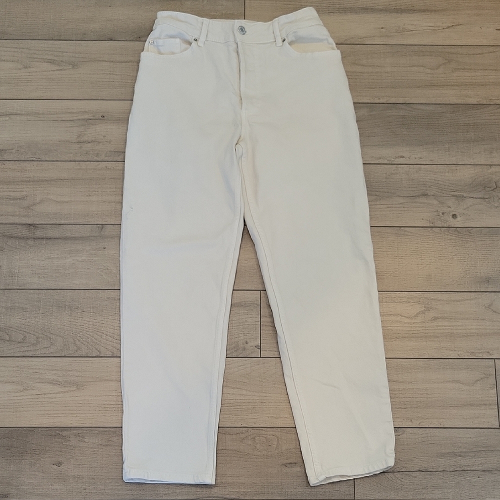 H&M Ivory Denim Straight Leg Pants - Size 4